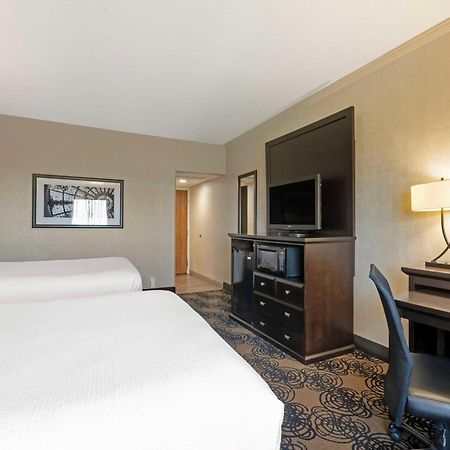 Best Western Plus Midwest Inn Omaha Exterior foto
