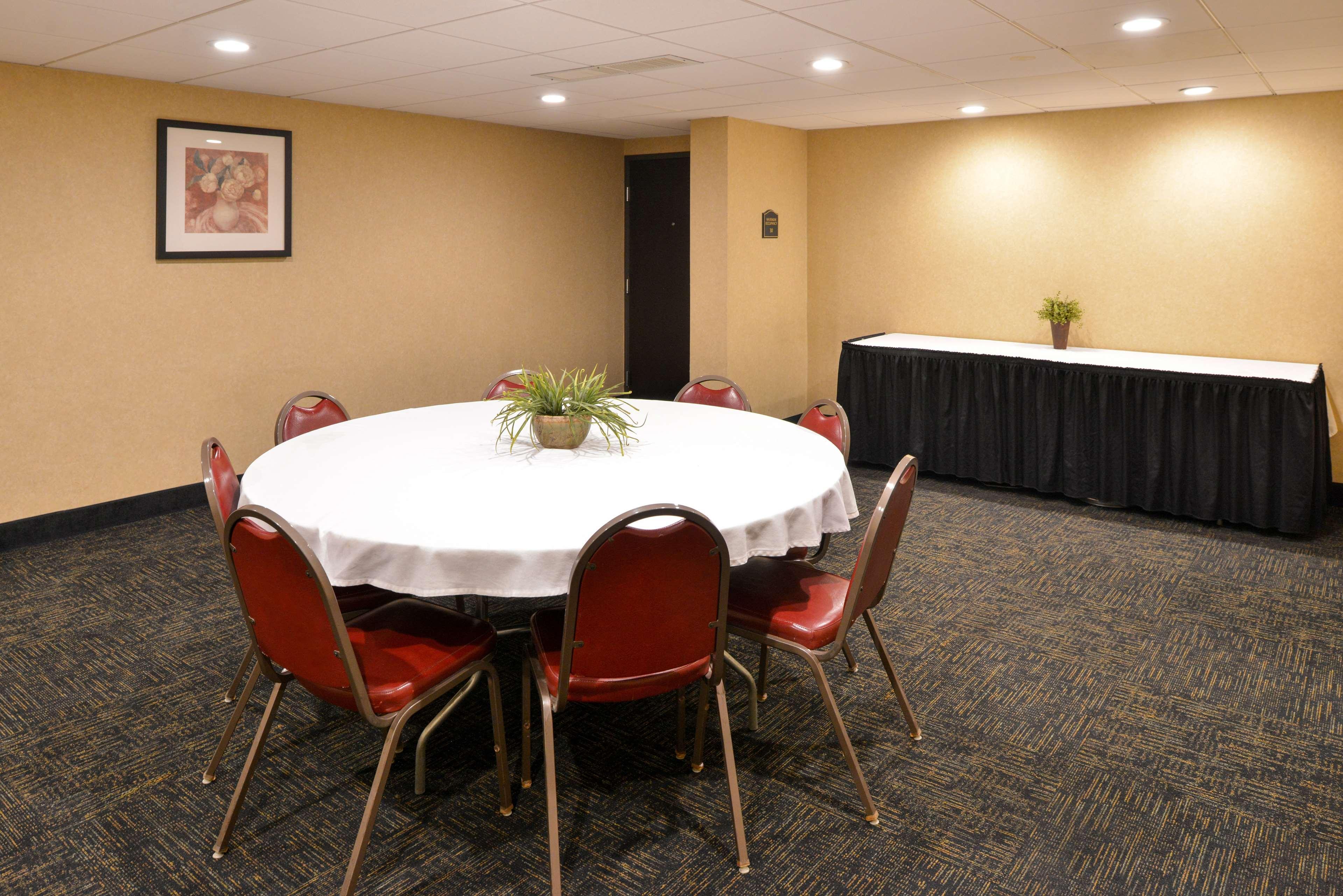 Best Western Plus Midwest Inn Omaha Exterior foto